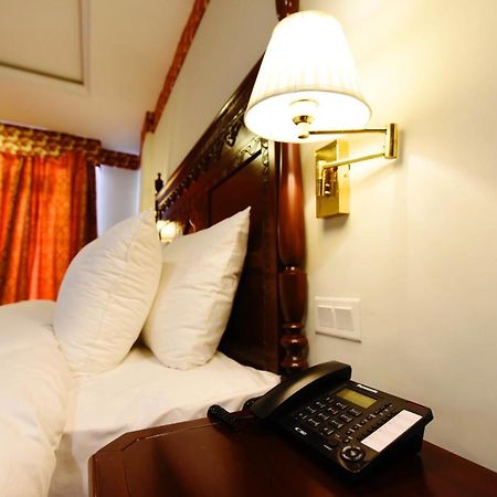 Viridi Hotels Islamabad Ngoại thất bức ảnh